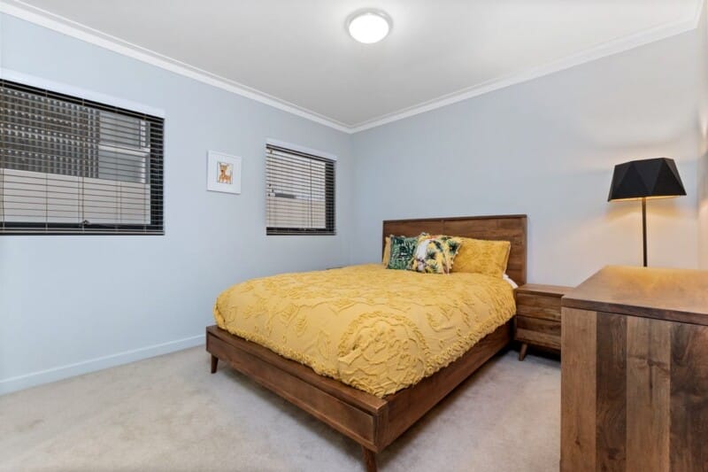 2/33 Bronte Street, East Perth, WA 6004 AU